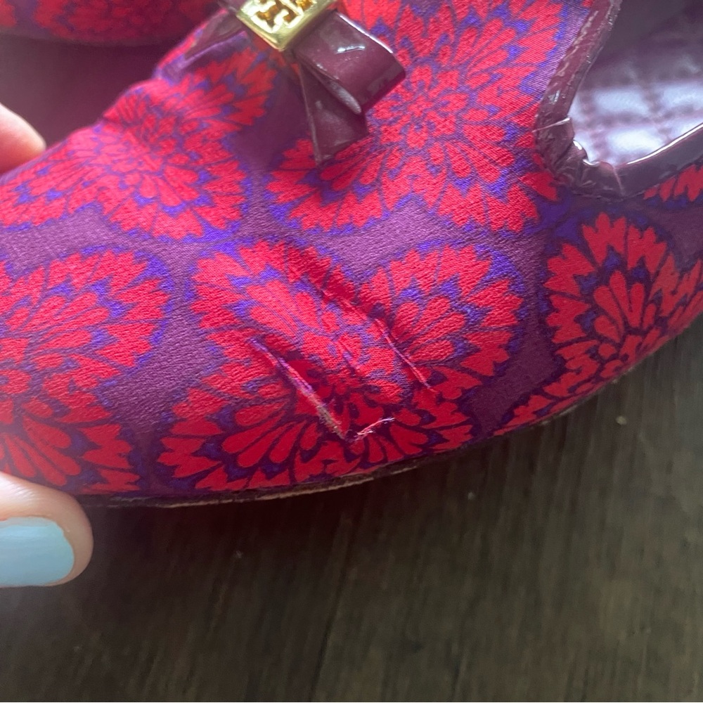 Tory Burch Chandra Smoking Loafer in Bright Fuchsia Floral Print Fabric - Picture 4 of 13